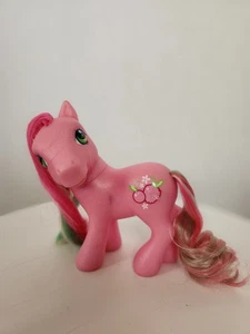My Little Pony G3 Berries 'n Cherries Spring Basket 2006 MLP - Picture 1 of 6