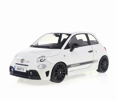 Modellino auto pressofuso Solido 1/18 Abarth 595 F595 bianco 2022 - Immagine 1 di 3
