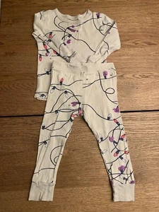 CREWCUTS HOLIDAY PAJAMAS (SIZE 3 YEARS) - Picture 1 of 2