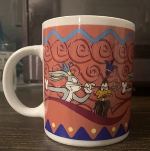 Taza de café Looney Tunes 1999 vintage bugs conejo y pato Lucas Warner Bros. - Imagen 1 de 5
