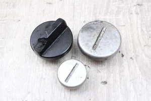 Set filler neck lid cap Yamaha YZF 750 R 4HN 93-98 - Picture 1 of 3