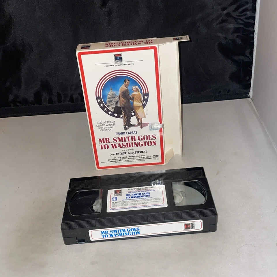 Mr. Smith Goes to Washington (VHS) James Stewart Jean Arthur Frank Capra Foto 1 de 1