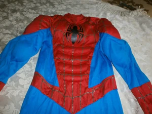 Disney Store The SPIDERMAN Deluxe Muscle Padded Costume size 7/8 - Picture 1 of 3