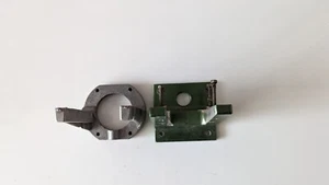 3 metal engine mounts size 30 - 50. 1 new, 2 used - Picture 1 of 9