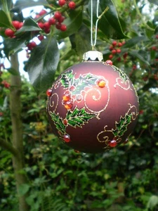 DANISH LUXURY CRYSTAL GLASS HOLLY BAUBLE CHRISTMAS TREE DECORATION,ORNAMENT  - Picture 1 of 3