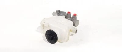 2007 2021 Toyota Tundra OEM Brake Master Cylinder With Reservoir 2641530044 - Image 1 of 4