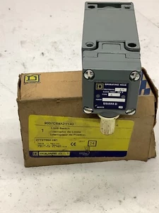 NEW IN BOX SQUARE D 9007C54A2Y140 SERIES A LIMIT SWITCH N4-5 O4 - Picture 1 of 2