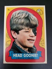 1985 Topps Goonies HEAD GOONIE VARIATION STICKER Card #4.