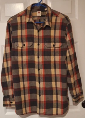 Camisa de franela Levis para hombre mediana a cuadros abotonada manga larga colorida pestaña roja Foto 1 de 4