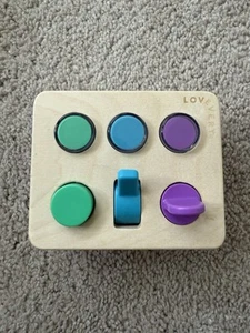 Lovevery Sensory Switchboard Toy From The Thinker Play Kit 11-12 M, Schema Play - Imagen 1 de 4