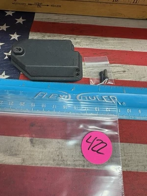 VINTAGE RC CAR CHASSIS PARTS -PREOWNED- - Image 1 of 4