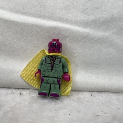 Lego Marvel Age of Ultron Vision Minifigure (from set 76032) Flawless - Image 1 of 4