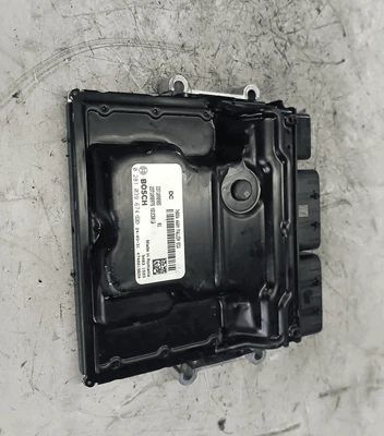 237109898S Centralina iniezione  DACIA DUSTER 1.3 TCe EDC (110Kw) 4x2 Suv - Immagine 1 di 3