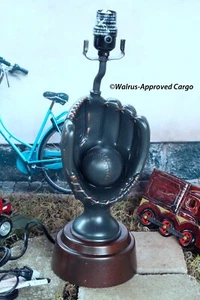 POTTERY BARN TEEN BASEBALL LAMP BASE -NIB- SCORE ONE FOR COOL ROOM DÉCOR! - Picture 1 of 9