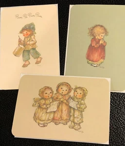 3 Vintage Mary Hamilton Christmas Cards Hallmark Caroling Praying Drummer Unused - Picture 1 of 12