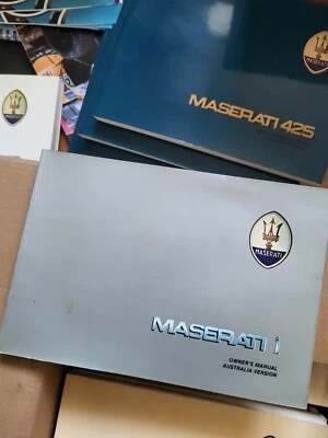 LIBRETTO USO E MANUTENZIONE MASERATI i /  EDIZIONE AUSTRALIANA - Immagine 1 di 4
