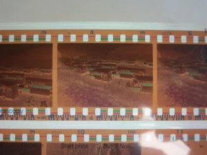 Hood River News - U-Haul Vans by the Columbia River - archivos negativos de película - Imagen 1 de 2