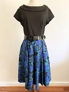 REVIEW Size 14 Belted Black Blue Floral Jaquard Dress - Picture 1 of 8