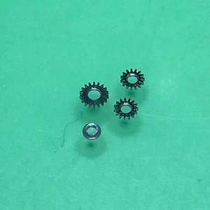 Tavannes Liscia Cal. 064 Crown Wheels Original Watch Part Q676 - Picture 1 of 1
