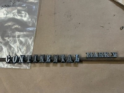 1977 1978 1979 Lincoln CONTINENTAL Mark V Trunk TRIM LETTERS EMBLEMS OE 77 78 79 - Image 1 of 4