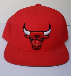 MItchell & Ness Chicago Bulls Hat Snapback Red NBA Basketball Cap - Picture 1 of 4