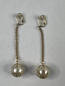 Vintage Signed CELEBRITY Dangle Clip On Earrings Faux Pearl Gold Tone - Picture 1 of 6
