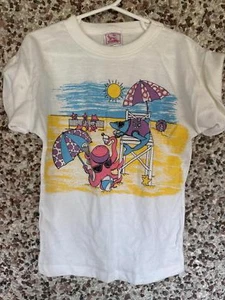 Vintage Buster Brown 6X T-Shirt – Beach Scene Octopus & Shark USA Made - Picture 1 of 3