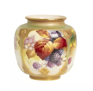 Jarrón Royal Worcester China pintado a mano por Kitty Blake moras y hojas - Imagen 1 de 6