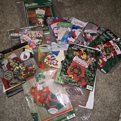 Lote Medias Navidad Bucilla Vintage Fieltro Usadas Vendidas Para Patrones Algunos Fieltro 11+ Foto 1 de 4