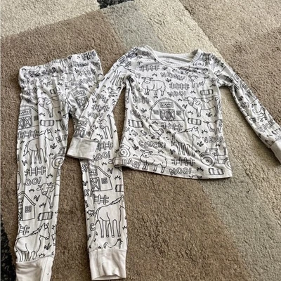 Caden Lane Color Me 睡衣农场印花儿童睡衣 - 3T — 第 1/4 张图片