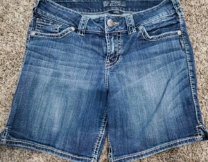 Silber Jeans Damen 30 Suki kurze Taschen dicke Nähte Sommer Strand Country Girl - Bild 1 von 9
