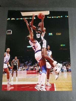 Foto de alta calidad de David Robinson 16x20 SIN FIRMAR San Antonio Spurs Foto 1 de 2