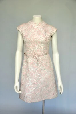 Vestido de Fiesta Vintage Años 60 ADELE SIMPSON Rosa y Plata Mod Estampado Metálico XS/S Foto 1 de 4