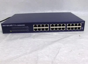 NETGEAR ProSAFE JFS524 24-Port Fast Ethernet Switch 10/100 - Picture 1 of 3