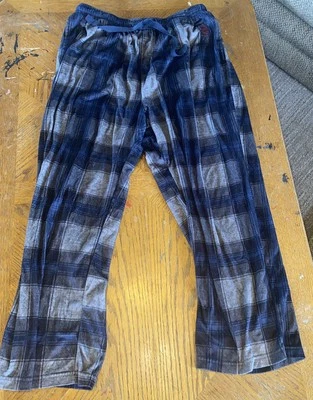 Pantalones de dormir U.S. Polo Assn para hombre talla grande a cuadros azules y grises Foto 1 de 4