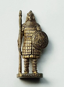 Soldatini Kinder metal Mongoli Mongolo 2 ottone maculato Rp 1482 patent raro - Foto 1 di 3
