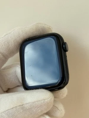 Apple Watch Series 8 (GPS) 45mm Alu m.Armband Midnight - Gebrauchtspuren- 98% - Bild 1 von 4