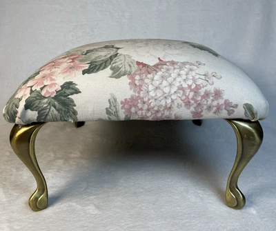 Мягкий ножной табурет латунные ножки квадратный коттеджкор пастель цветочный винтажный - Изображение 1 из 4