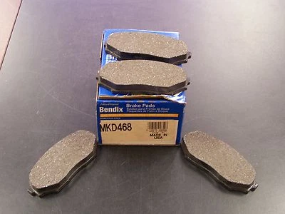 BENDIX Brake Pads 适合 GEO STORM IMPULSE ISUZU IMPULSE 全新带盒 — 第 1/4 张图片