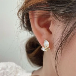 925 Silver Needle Enamel Gold Star Stud Butterfly Fashion Earrings Gift UK - Picture 1 of 4