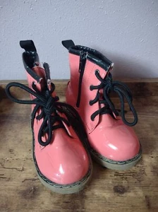 Coco Jumbo Coral Patent Leather Jane Boots Big Girls Size 8 - Picture 1 of 7