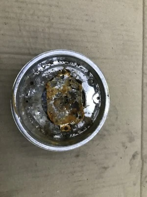 Carcasa de luz de freno Opel GT #1 áspera agrietada Foto 1 de 4