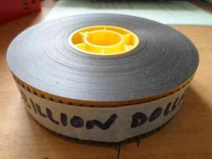 35mm THE BILLION DOLLAR HOBO trailer. Tim Conway comedy (1977). Film cells. - Picture 1 of 1
