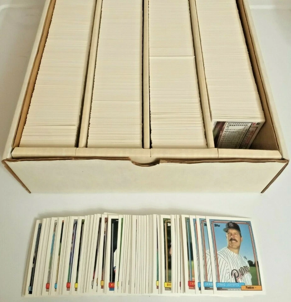 1992 Topps Baseball Cards Complete Your Set (#'s 201-400) Nm-Mint - Image 1 of 1