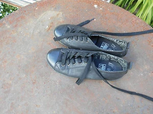 BASKETS LE TEMPS DES CERISES A 9€ ACH IMM T 36 cuir noir affaire  FP com MOND RE - Picture 1 of 10