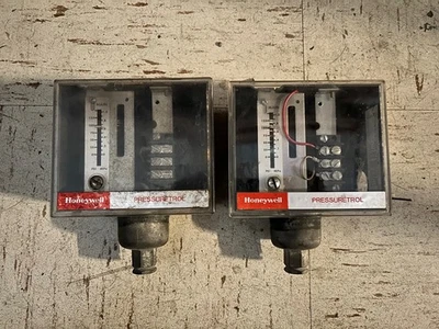 Honeywell Pressuretrol 2 piezas Foto 1 de 4