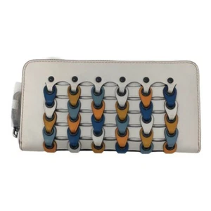 Portafoglio COACH in pelle con occhielli intrecciati e zip - gesso - Foto 1 di 8