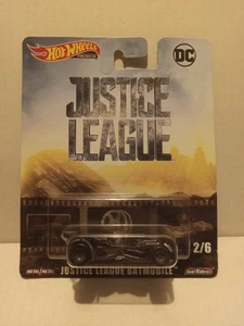 Hot Wheels Premium DC BATMAN JUSTICE LEAGUE BATMOBILE 2/6 w/ Real Riders - Picture 1 of 2