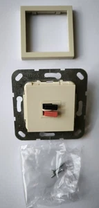 Gira 569201 Einsatz Lautsprecheranschluss 1-fach Cremeweiß glänzend inkl. Rahmen - Bild 1 von 1