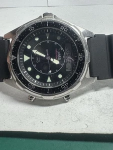 Preowned Vintage Casio "Arnie" Watch AMW-320R Black Dial - Picture 1 of 6